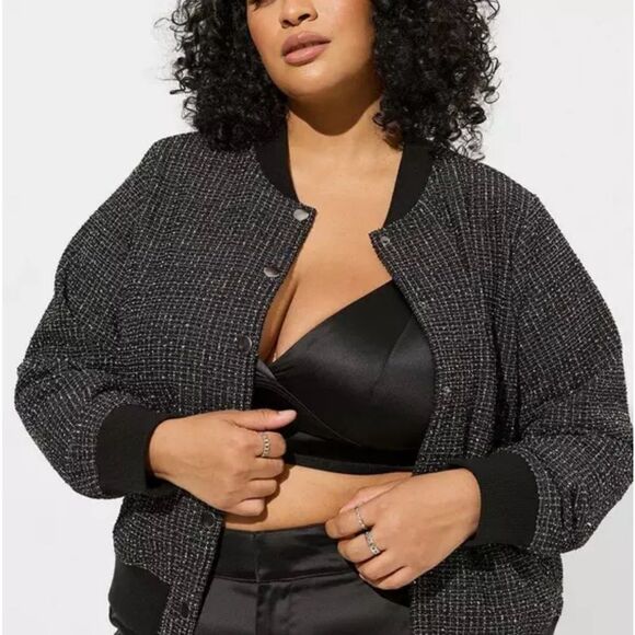 Torrid Bomber Jacket Black Color & multi colored thread accent NWT size 4X - Picture 1 of 14